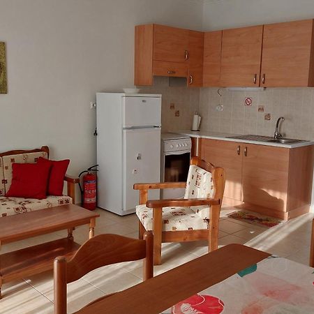 Giannos Apartments Agia Efimia Luaran gambar