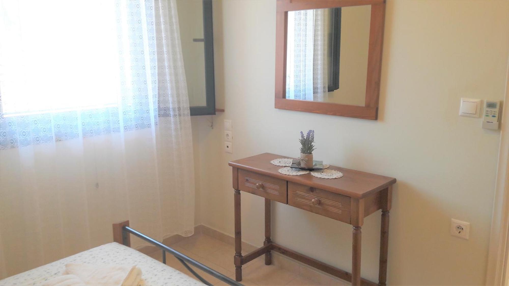 Giannos Apartments Agia Efimia Luaran gambar