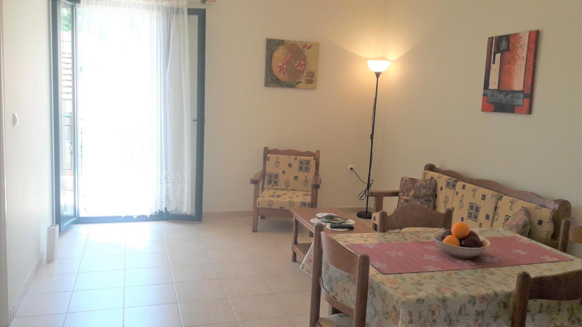 Giannos Apartments Agia Efimia Luaran gambar