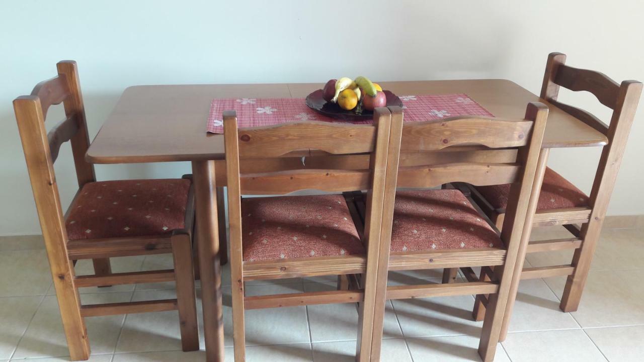 Giannos Apartments Agia Efimia Luaran gambar