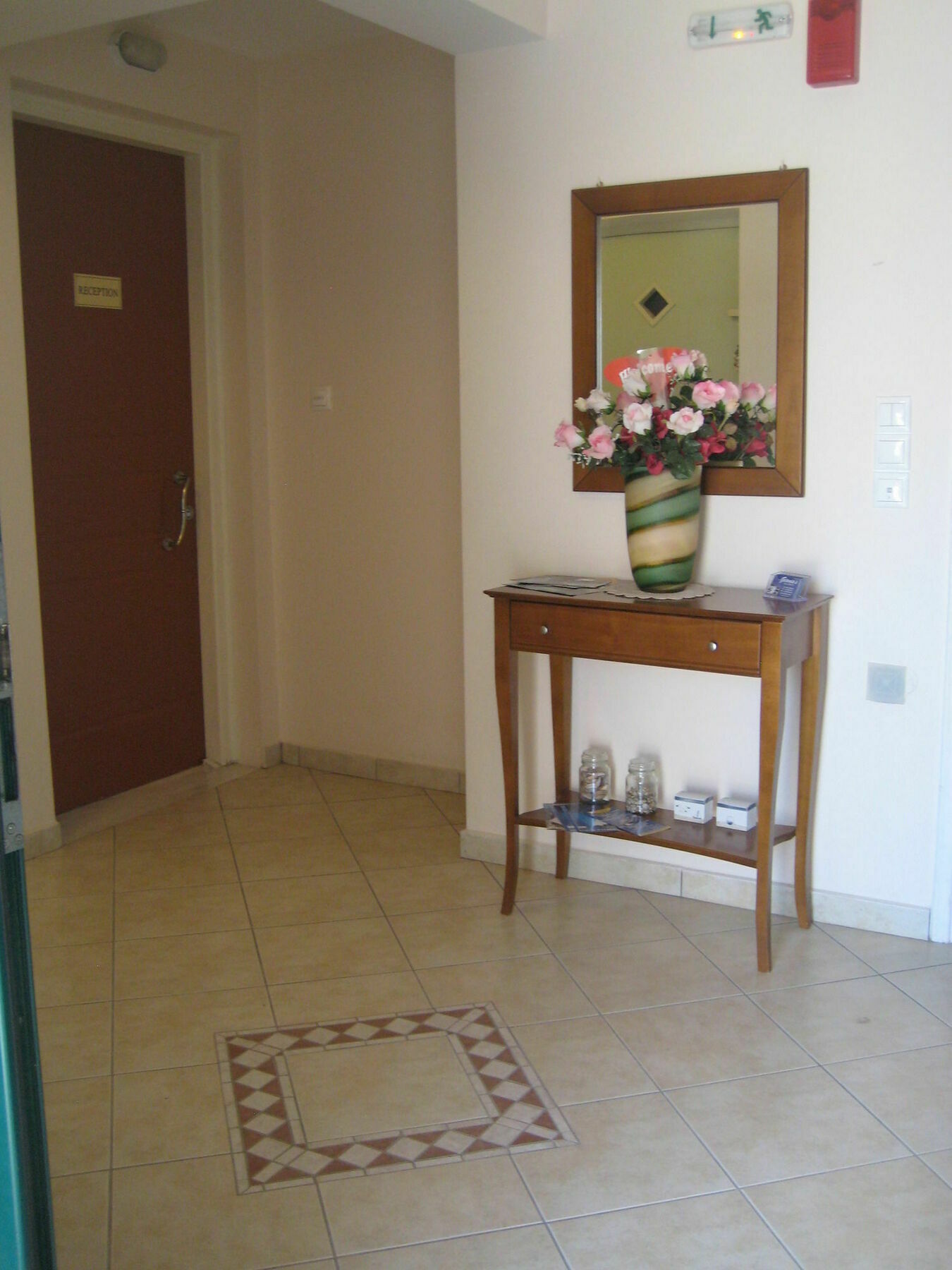 Giannos Apartments Agia Efimia Luaran gambar